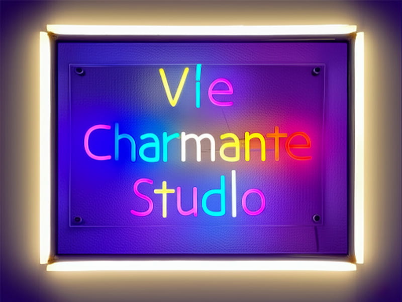 Vie Charmant Stadioネオンサイン